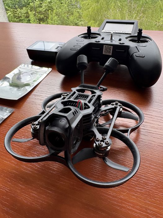 Zestaw FPV BetaFPV Pavo20 Pro DJI O4 Pro + RadioMaster Zorro
