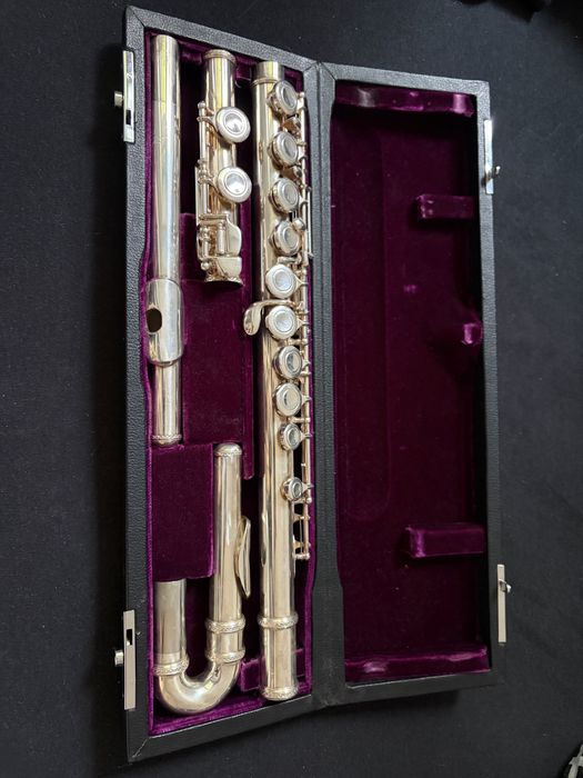 Flet poprzeczny używany Trevor James