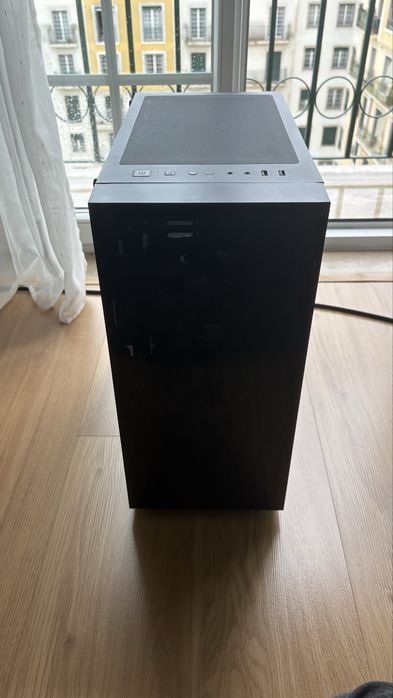 OPORTUNIDADE - Desktop Gaming em excelente estado