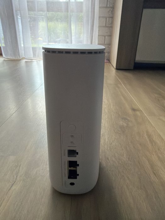 Router ZTE MF289F na karte SIM