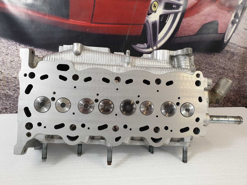 Głowica Toyota Auris Yaris 1.4 D4D