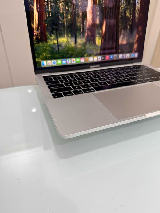 Macbook Pro 13 2020 i5 32GB Ram 1TB SSD Garantia