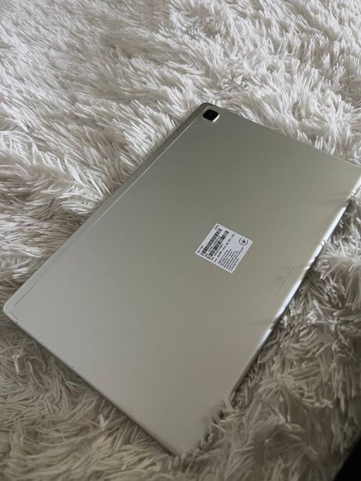 Продам планшет самсунг