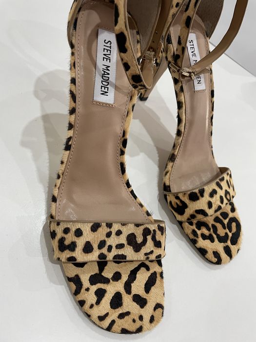Szpilki Steve Madden pantera