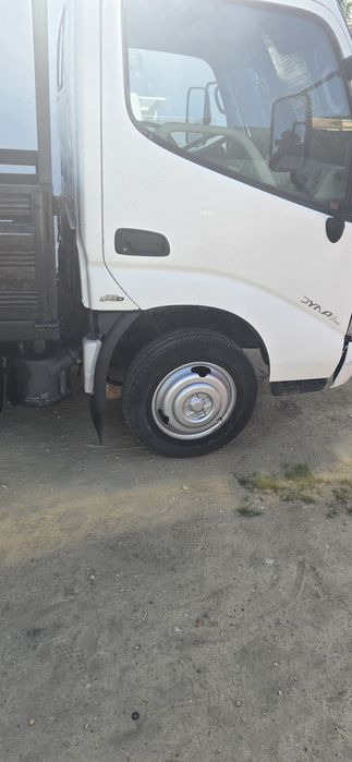 Vendo toyota dyna 2.5