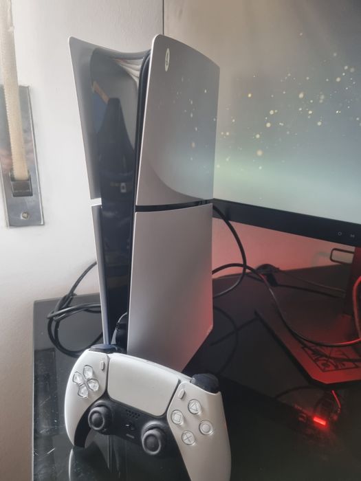 Ps5 slim Digital 1Tb + comando oficial  + Cabos de ligação