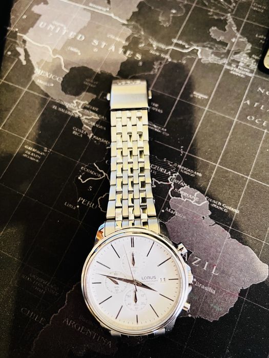 Relógio Lorus.64585094473858122