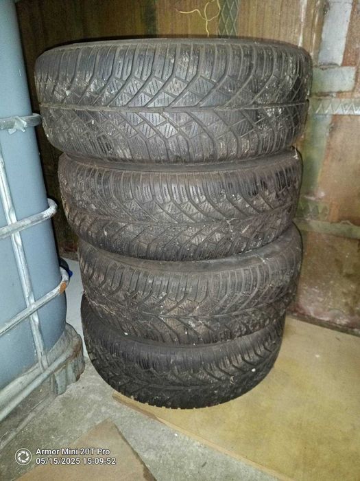 Гума з дисками 195/60 R15 Continental зимня