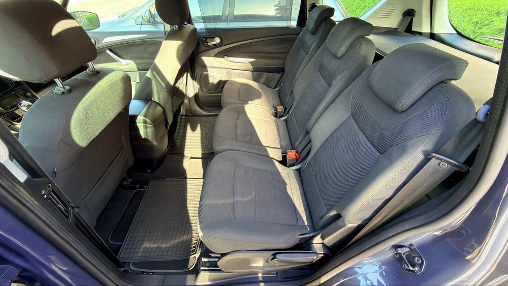 Ford S-Max — fotografia 6