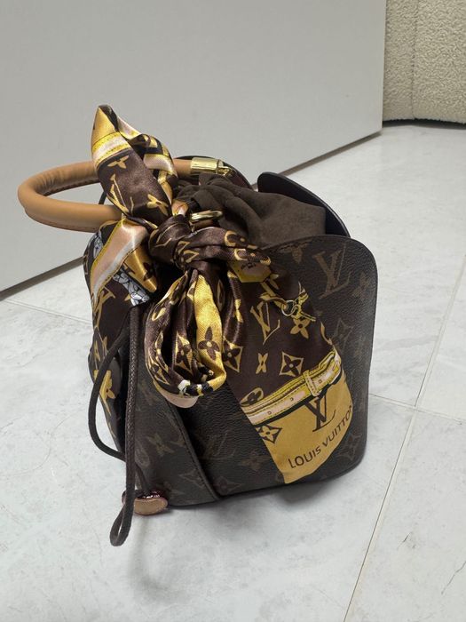 Torebka Louis Vuitton tulipan