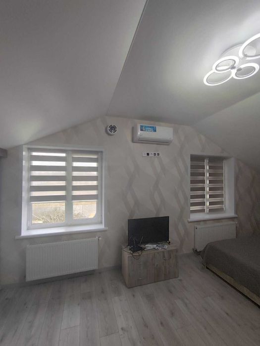 єВідновлення. Вікна, балкони Двері жалюзі