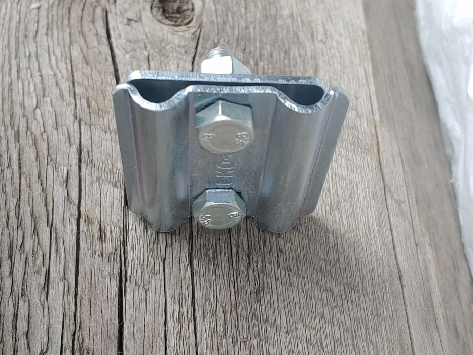 Затисках для з'єднання смуги дроту оцинкований