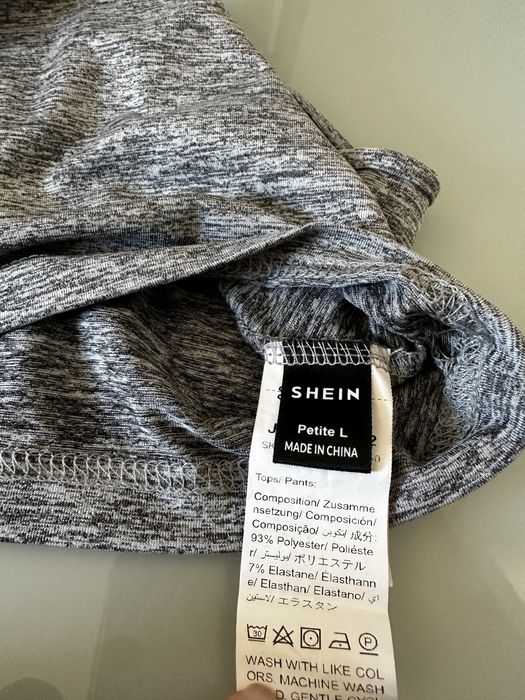 Conjunto desporto cinza top e short L 40