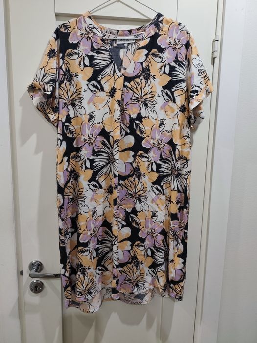 Sukienka damska letnia r 42