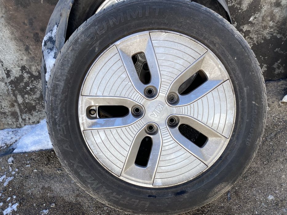Диски комплект Kia Soul Ev розборка кіа соул 205/60/16 резина 23 року