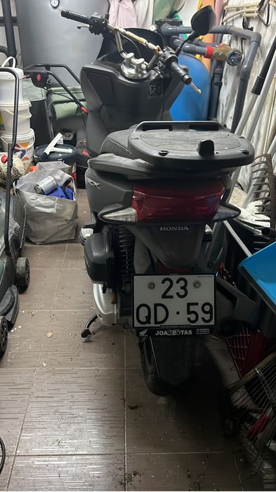 Honda PCX 125 - Excelente Estado