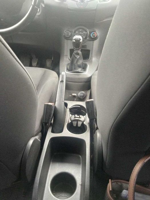 Ford Fiesta Мк7 турбодизель1.5TDCI 2013г 110 тыс  Механика