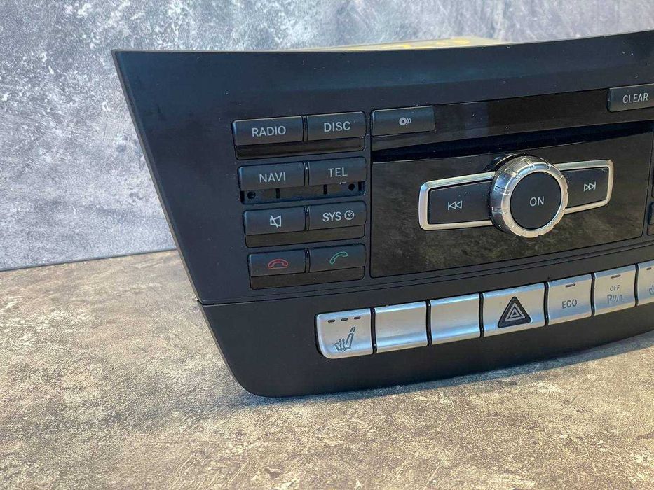 COMAND Mercedes W204 Радио Магнитола CD - програвач Команд