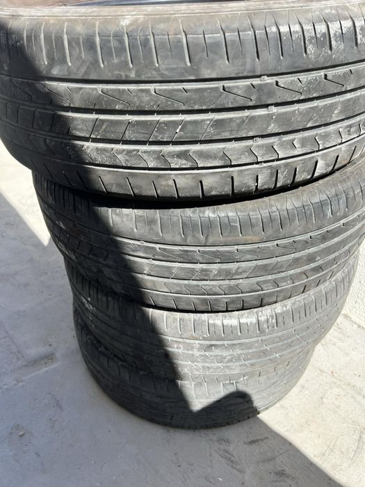 215/65/17 Hankook 4 pneus