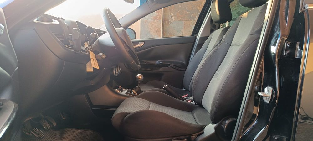 Alfa Romeo Giulietta 1.6 JTDm | Económico, Fiável e Pronto a Andar | €4.500 Neg.