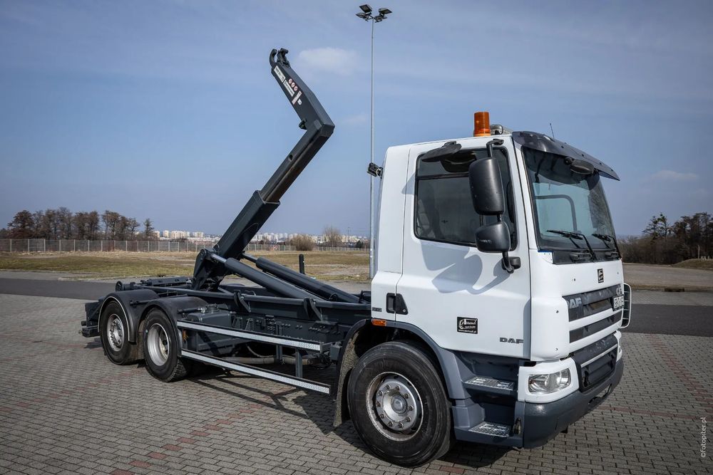 DAF FAN 75 6×2, hakowiec, sprzedaż, wynajem, gwarancja, serwis  DMC 26T, 6x2, hakowiec VDL, stan dobry, kontenery 7m, 20T UDT
