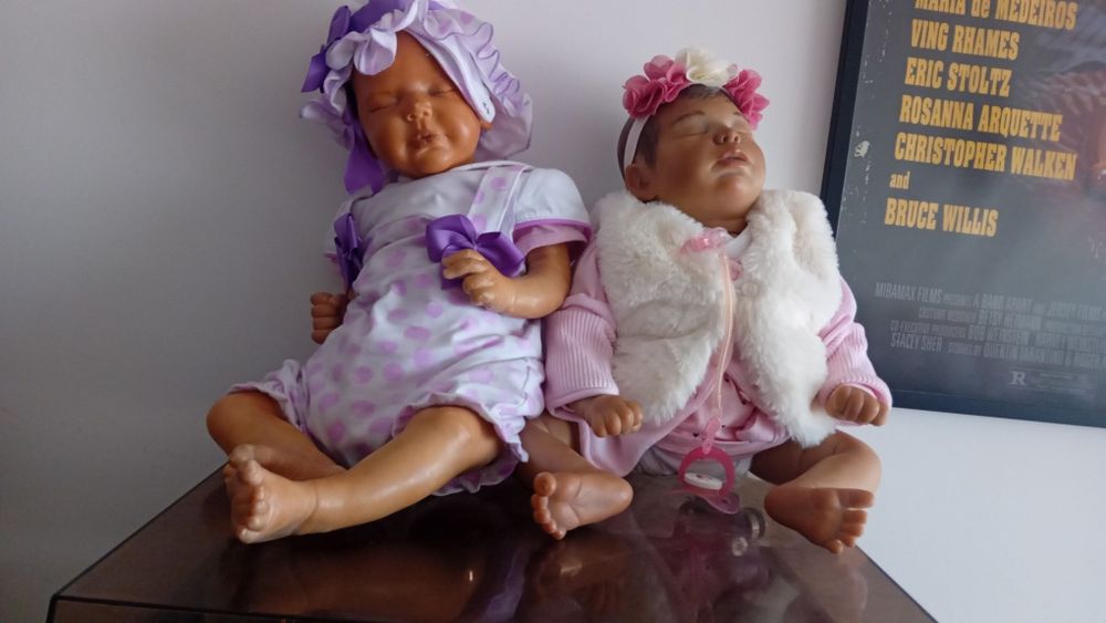 Boneca Reborn pesada tons lilás