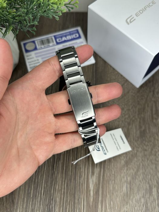 З гарантією / Новий оригінальний годинник Casio Edifice EFV-640DC-3A