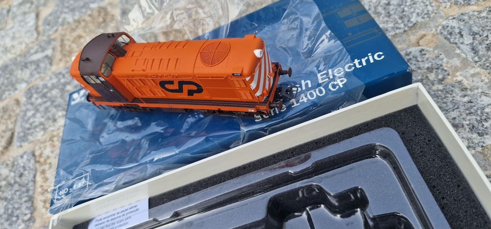 Varias locomotivas cp para venda .