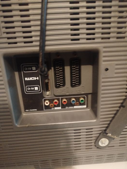 TV  32" em bom estado