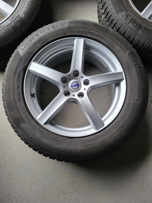 [K279] Koła zimowe 17 Cali 5x108 Pirelli 235/60/17 6mm Volvo XC40