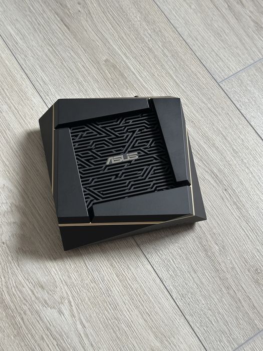 Потужний роутер asus ax92u 3хканальний