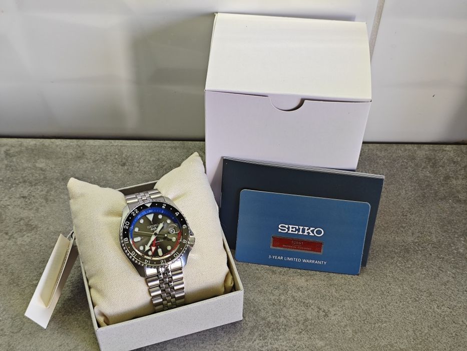 Zegarek Seiko SSK019K1