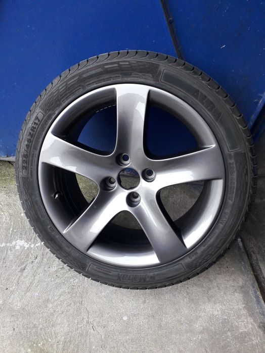 Jantes e pneus 225/45/R17