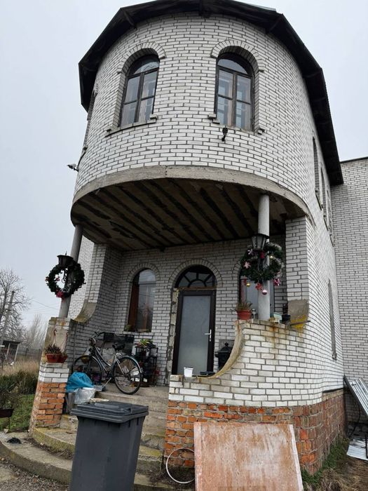 с.Заворичі. Житлово-комерційний комплекс!!! Без комісії!!!