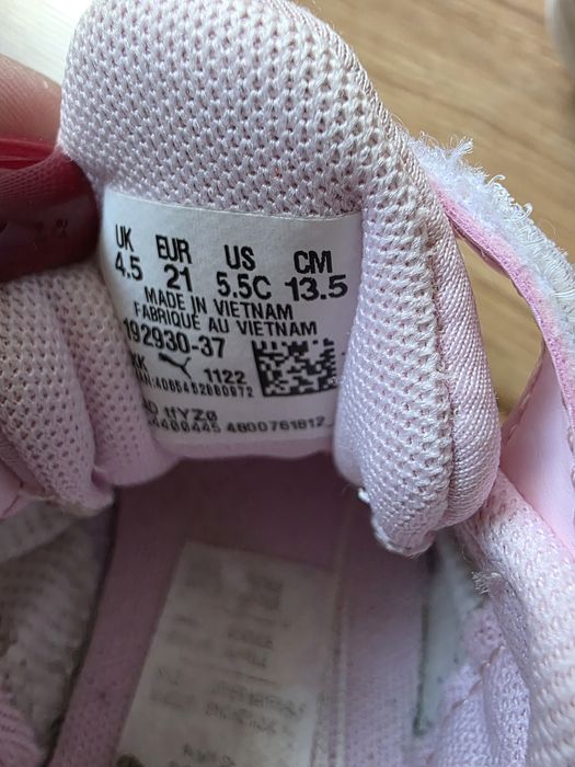 Buty Puma dla dziewczynki roz 21