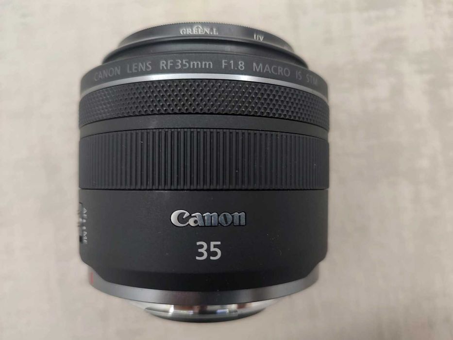Lente Canon RF 35mm f/1.8 Macro IS STM