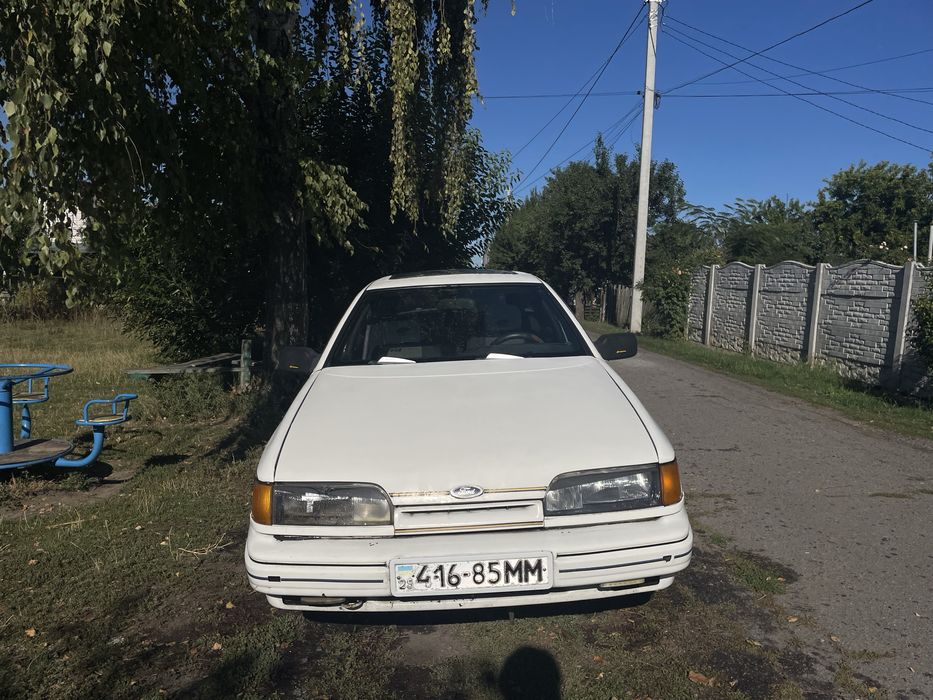 Продам авто форд scorpio