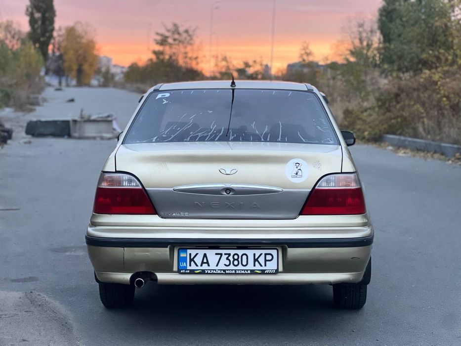 Nexia 1.5 газ/бенз за 1500$