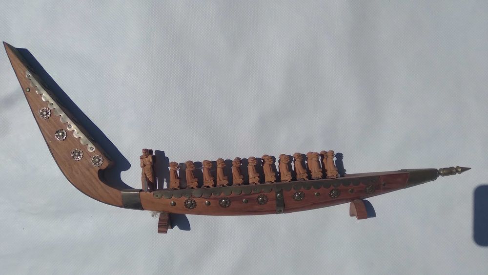 Продам човни сувенірні