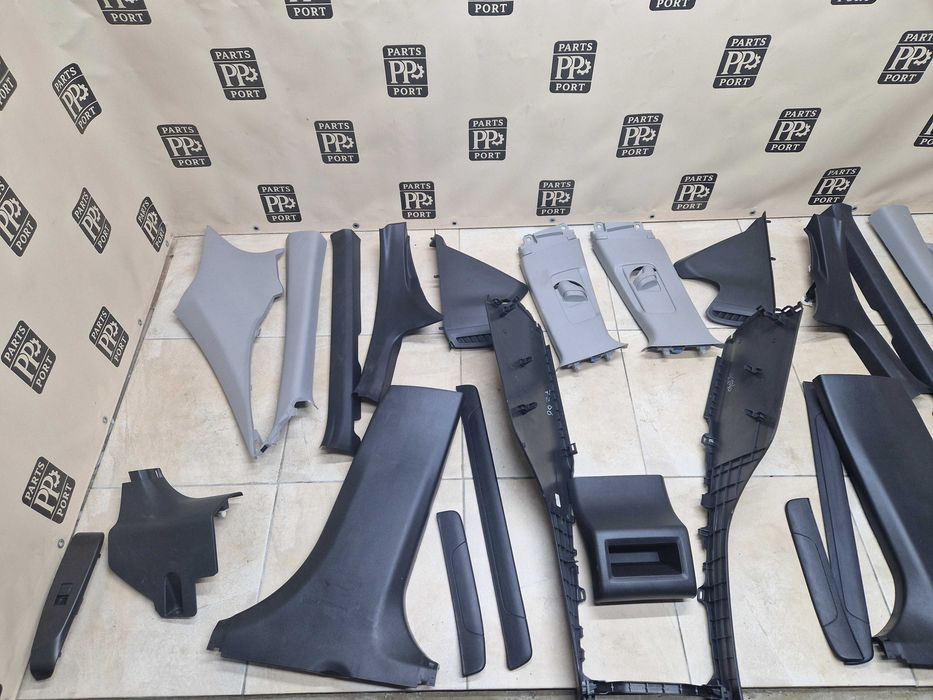 Пластик салона пластик торпеды консолі накладки порога торпедо Toyota Camry v70 2018 2019 2022 2023