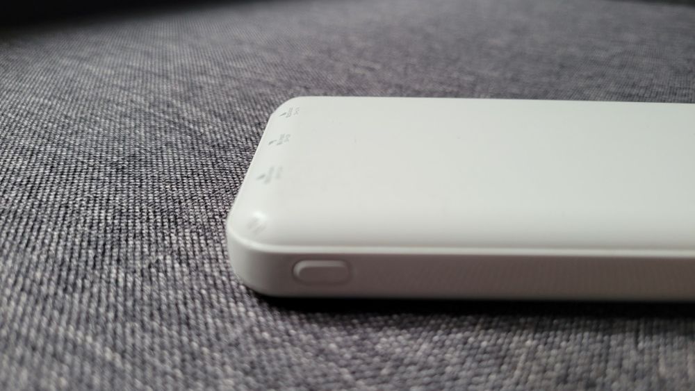 Павербанк hoco. 10000mah