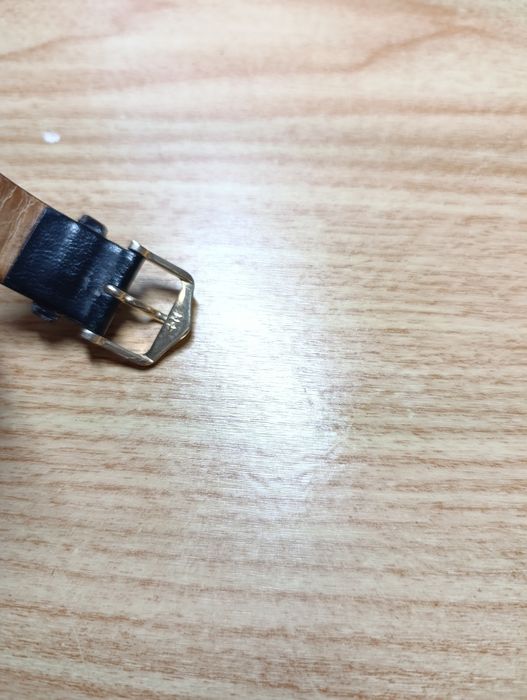 Продам часы Frederique constant