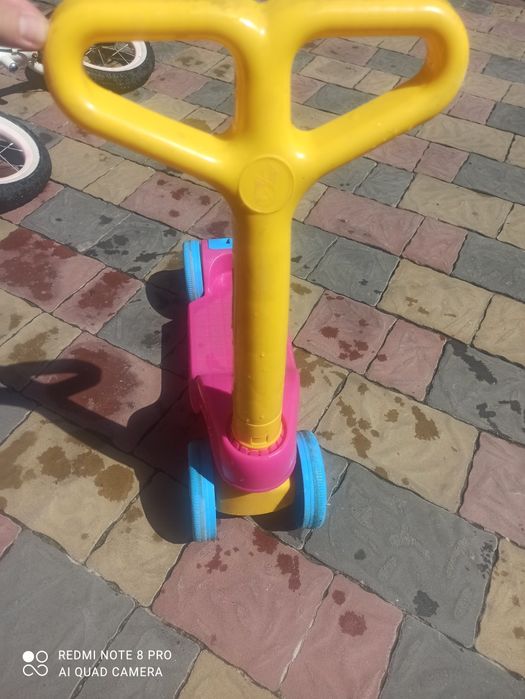 Самокат пластиковий