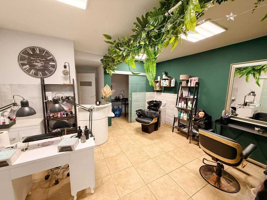 Lokal 45m2 do sprzedania, duży ruch pieszy. Nowy budynek