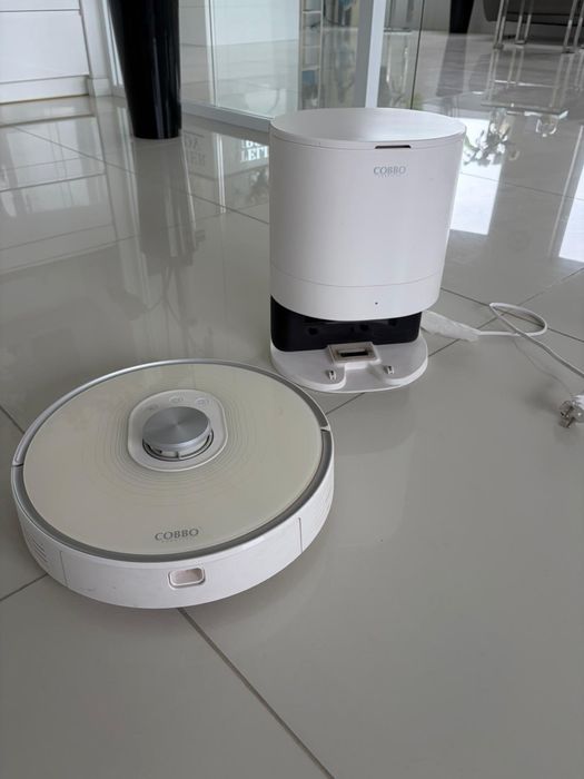 Robot sprzątający COBBO PRO 27+ ze stacją samoopróżniającą (bateria 5200 mAh)