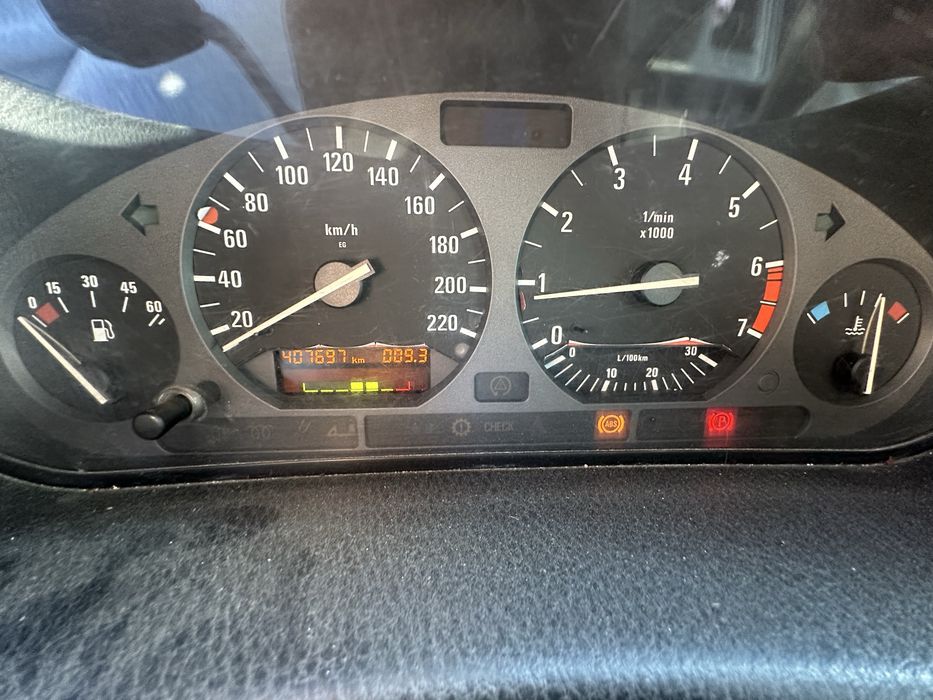 Бмв е36 1.6 бенз