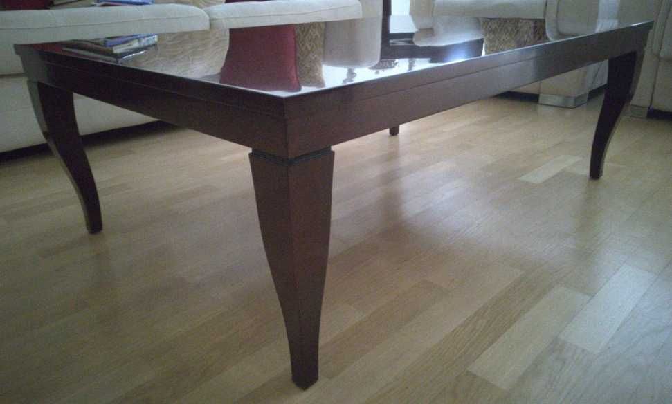 Mesa de centro retangular em mogno