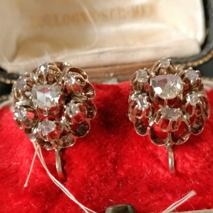 Stare złote kolczykiz diamentami - Francja