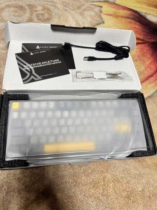 Механічна клавіатура, Ajazz Ak820 Pro