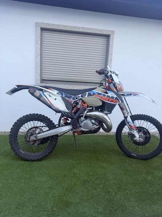 KTM EXC 125 SIX DAYS matriculada